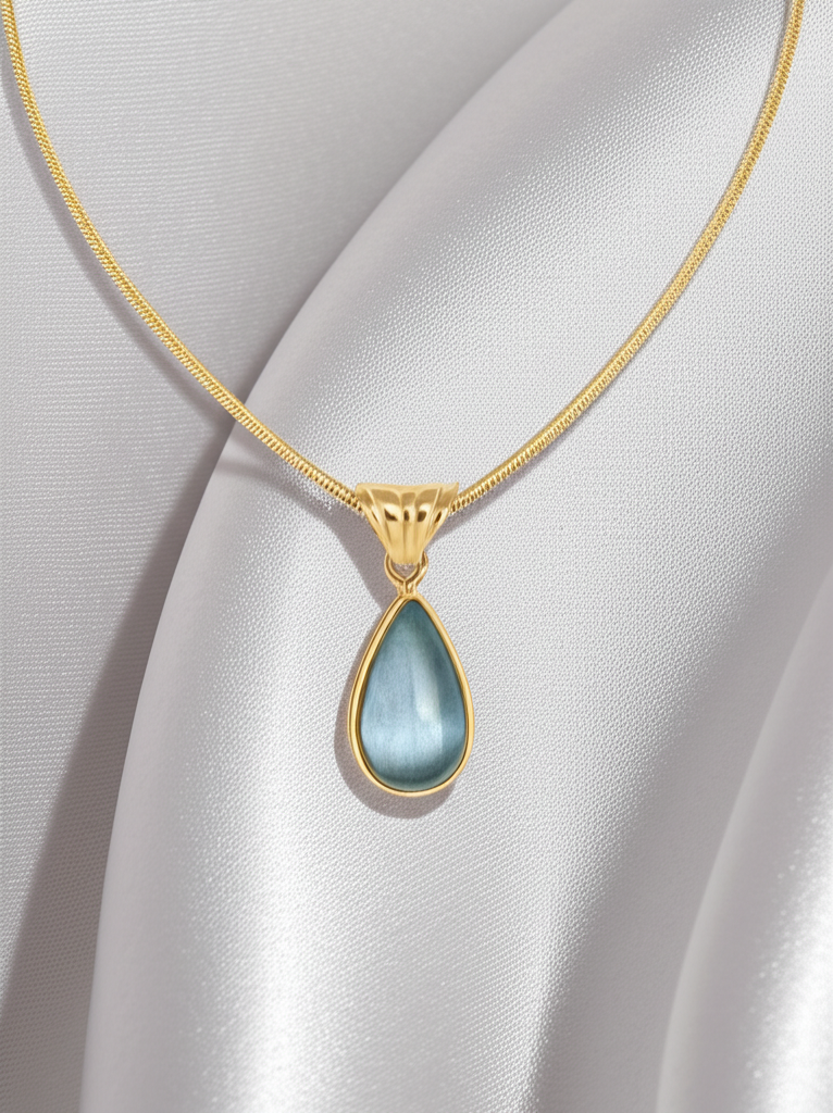 Lustrous Teardrop Pendant Necklace